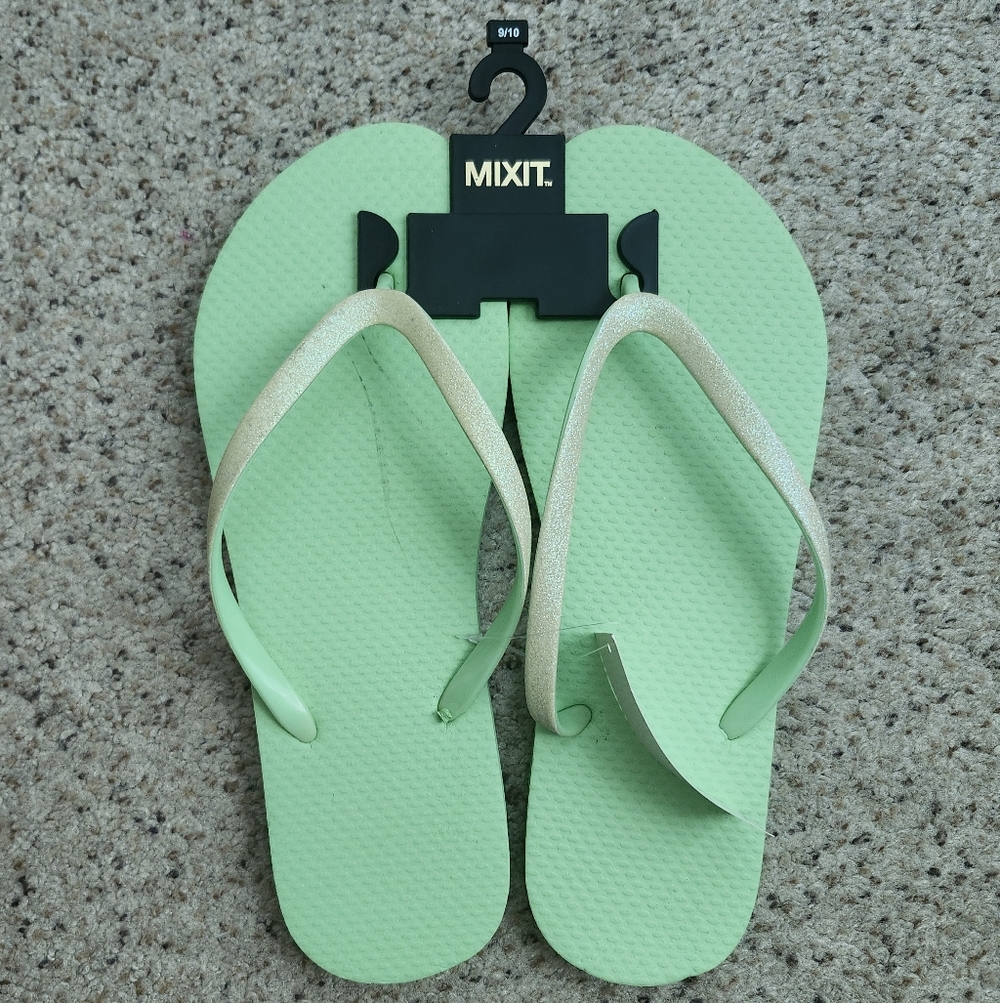Mixit Green Flip Flops